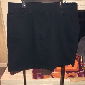 Jag Jeans black jean skirt. NWOT